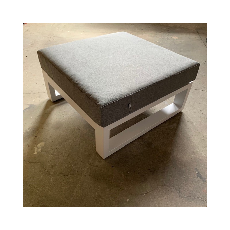 Udendørs puf i hvid beige outdoor hynde
