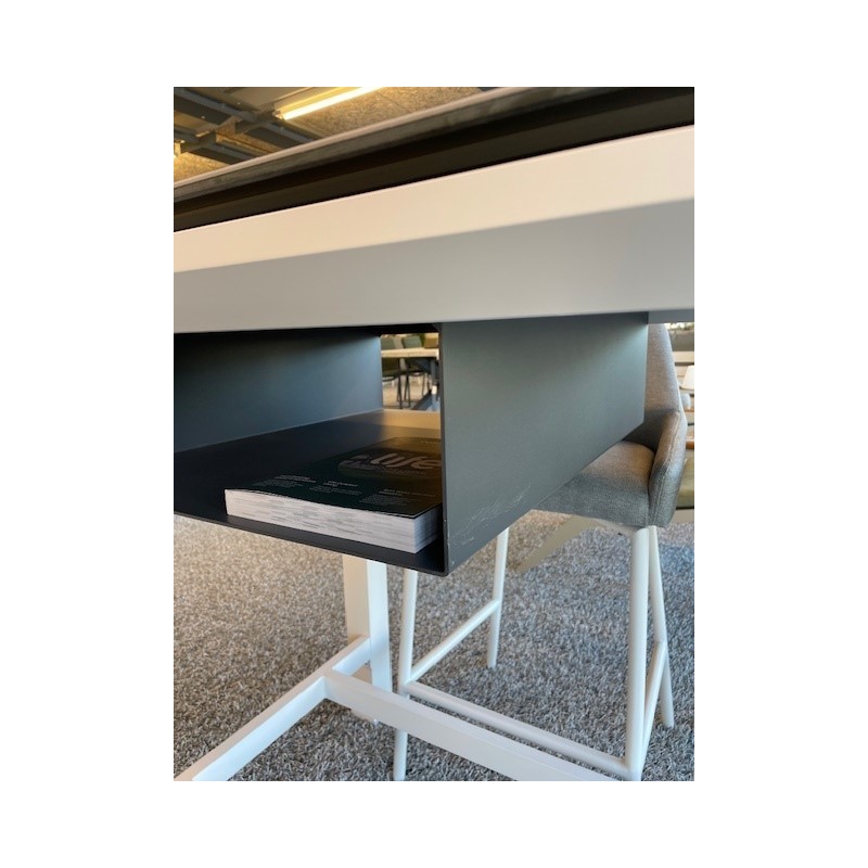 TILBUD Avisholder til Concept sofabord 140x75 cm