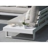 Ibiza hjørnesofa med sidehylder i lava sort og hvid. Outdoor hynder.
